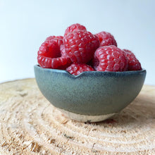 Load image into Gallery viewer, FACE MASK MIXING BOWL + SPOON